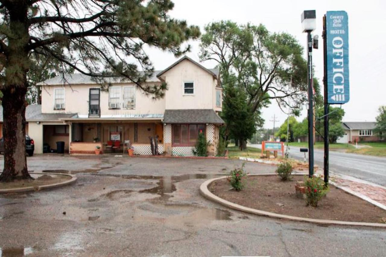 Oyo Hotel Colby, Ks Екстериор снимка